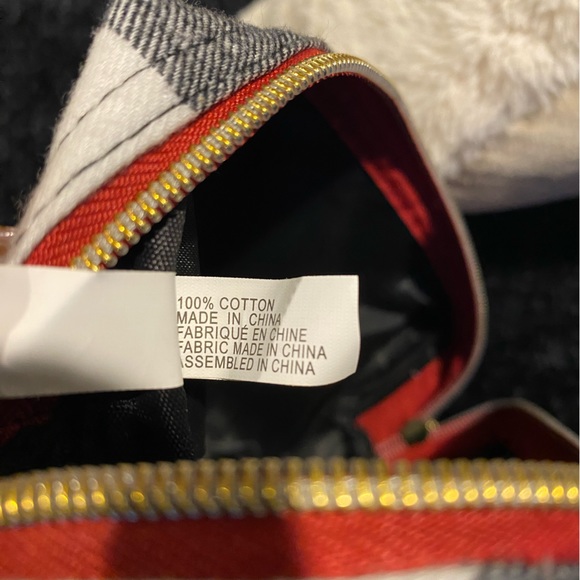 NWT Kensie Cosmetic Case - Picture 2 of 4